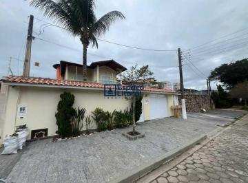 Casa · 360m² · 5 Quartos · 5 Vagas · Casa de rua : Sobrado / Residencial / Indaiá