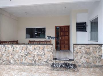 Casa · 151m² · 4 Quartos · 2 Vagas · Duas casas à venda RS960.000,00 no centro de Caraguatatuba-SP