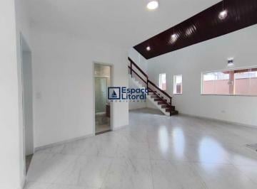 Casa · 184m² · 5 Quartos · 5 Vagas · Casa de rua :  / Residencial / Indaiá