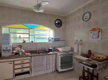 Casa · 377m² · 4 Quartos · 4 Vagas · Sobrado à venda, 377 m² por RS 1.100.000,00 - Sumaré - Caraguatatuba-SP