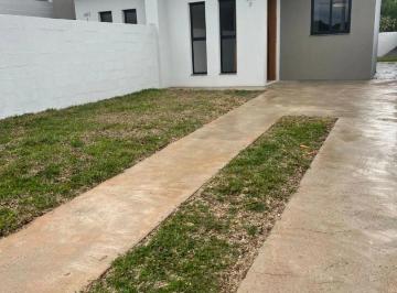 Casa · 48m² · 2 Quartos · 1 Vaga · Casa com 48 m², 2 quartos e 1 vaga à venda em Arruda, Colombo