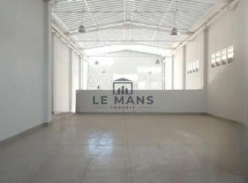 Comercial · 210m² · 1 Vaga · Salão à venda e para alugar no bairro Paulista em Piracicaba/SP