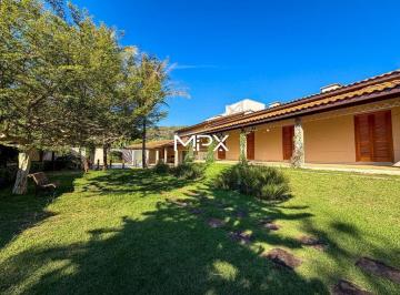Casa · 422m² · 4 Quartos · 6 Vagas · Casa à venda no bairro Santa Rita em Piracicaba