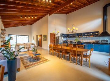 Casa · 339m² · 3 Quartos · 6 Vagas · Casa de Condomínio para venda em Granja Viana de 339.00m² com 3 Quartos, 1 Suite e 6 Garagens