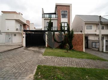 Casa de 3 quartos, Curitiba · Vendo Sobrado no Bairro Boa Vista