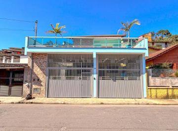 81ff565e-b94f-4524-9515-2a96dcf7827f · Sobrado para venda em Roncon com 2 quartos, sendo 2 suítes, 204m²