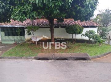 Casa · 198m² · 3 Quartos · 4 Vagas · Dois lotes que juntos, totalizam 502 m². Casa com 3 quartos, 2 Suites, Venda individual ou conjunta: