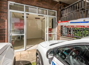 Comercial · 50m² · 1 Quarto · 1 Vaga · Sala comercial na Rua Paulistânia, 105 - Loja 4 • 50 m²