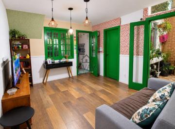 Casa · 75m² · 2 Quartos · 1 Vaga · Casa charmosa na Ponta D'areia