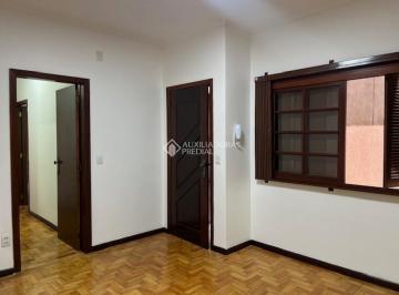 Apartamento · 62m² · 2 Quartos · Apartamento   de frente térreo  2  quartos (dormitórios) 2 banheiros.