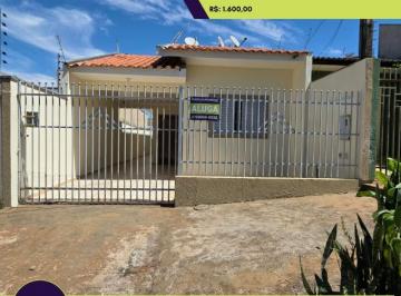 Casa · 82m² · 3 Quartos · 2 Vagas · LOCAÇÃO | Casa, com 3 dormitórios em Loteamento Madrid, Maringá