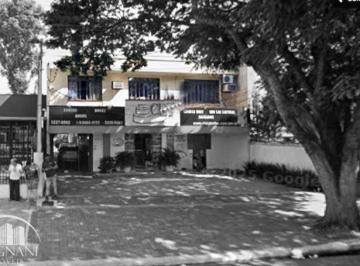 Comercial · 75m² · 3 Quartos · LOCAÇÃO | Sala/Salão, com 3 dormitórios em Zona 02, Maringá