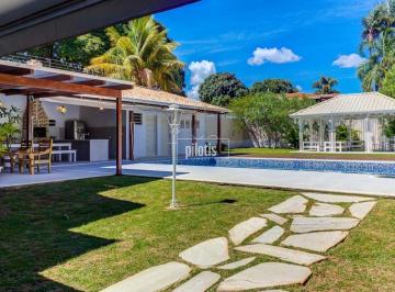 Casa · 900m² · 7 Quartos · 6 Vagas · SHIS Qi 19 - Casa reformada com 5 suítes