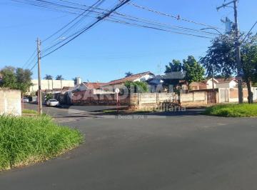 Comercial · 104m² · 3 Quartos · 3 Vagas · Imóvel Comercial para venda em Vila Ferroviária de 104.00m² com 3 Quartos, 1 Suite e 3 Garagens