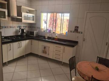 Casa · 150m² · 3 Quartos · Sobrado para venda em Jardim Gopoúva de 150.00m² com 3 Quartos e 1 Suite