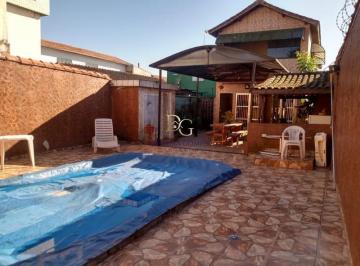 Casa · 216m² · 3 Quartos · 2 Vagas · Sobrado para venda em Parque São Vicente de 216.00m² com 3 Quartos, 1 Suite e 2 Garagens