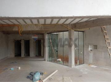 Comercial · 187m² · 5 Vagas · Sala Comercial para alugar em Centro de 187.00m² com 5 Garagens
