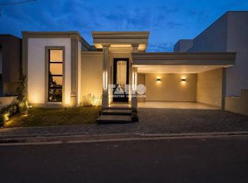 Casa · 179m² · 3 Quartos · 4 Vagas · Casa de Condomínio para venda em Village Normandie de 179.00m² com 3 Quartos, 3 Suites e 4 Garagens