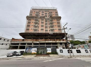 f1612f29997406540af0580b160a3e707d153d2d · Loja Comercial com 200 m² à venda em Florianópolis.