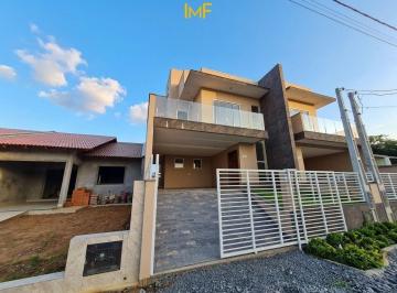 Casa · 113m² · 3 Quartos · 2 Vagas · Sobrado de alto padrão em Rio dos Cedros-SC