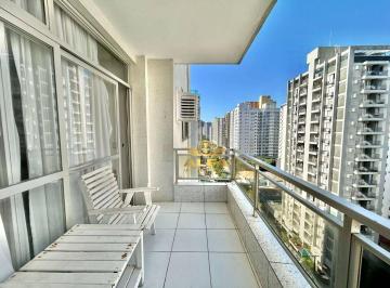 Photo 1 · Apartamento com Sacada nas Pitangueiras – Alfa Imóveis Guarujá