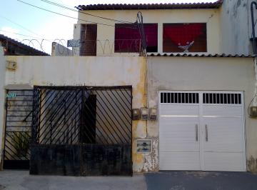 Casa de 5 quartos, Fortaleza · Vendo essas duas casas no Bairro Carlito Pamplona
