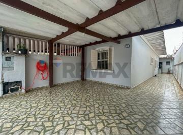 Casa · 114m² · 2 Quartos · 2 Vagas · Encantadora Casa em Peruíbe! Oportunidade Única!