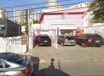 Comercial · 300m² · 9 Quartos · 3 Vagas · Alugue Prédio Comercial em Santana, SP!