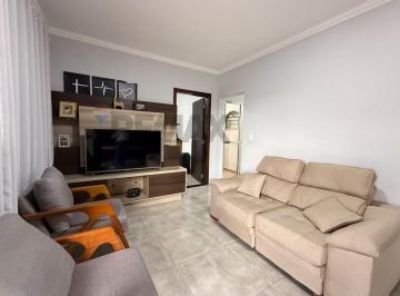 Casa · 211m² · 3 Quartos · 2 Vagas · Casa à venda no Jardim do Cedro – Bragança Paulista/SP