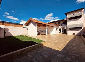 Casa · 232m² · 3 Quartos · 5 Vagas · Casa/Sobrado à venda em Mogi Guaçu/SP - Jardim Novo II – 3 quartos (1 suíte)