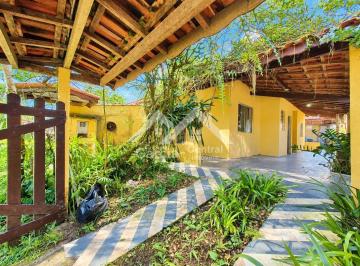 Casa · 125m² · 2 Quartos · 2 Vagas · Casa a Venda em Peruíbe