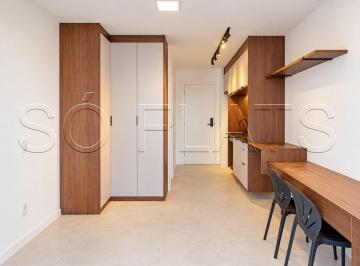 Apartamento · 26m² · 1 Quarto · Studio 26m² para locação em Pinheiros próximo ao Metrô Faria Lima com varanda.