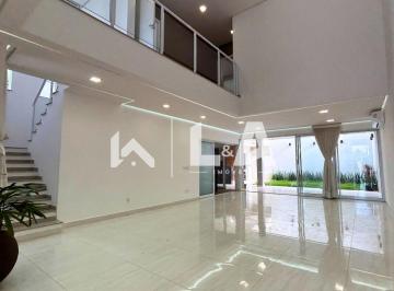Casa · 270m² · 2 Vagas · Casa em Condomínio Villagio di Capri, à venda com 3 suítes em Votorantim