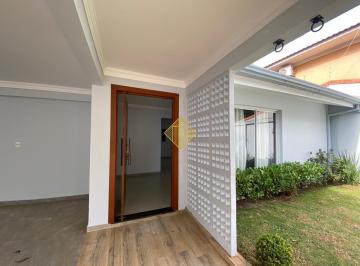 Casa · 190m² · 4 Quartos · 4 Vagas · SOBRADO MOBILIADO ALTO PADRÃO PARA LOCAÇÃO EM TOLEDO-PARANÁ