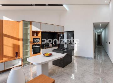 Casa · 110m² · 3 Quartos · 2 Vagas · Casa à venda no Jardim, Santo André, com 3 suítes 
