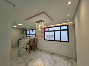 51af29e07256aecd03a07e19df27de8bd60785b8 · Apartamento amplo e reformado para locação no bairro Aparecida — garagem fechada
