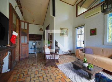 Casa · 203m² · 5 Quartos · 6 Vagas · Casa à Venda - Vila Nova, 5 Quartos, 203 m² - Porto Alegre