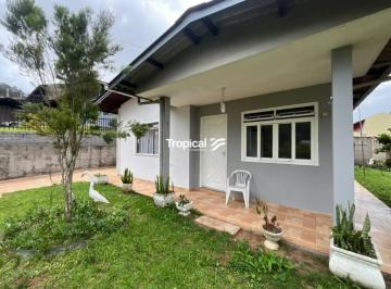 8104cb0fb52fce2976310f69987a97569d6ec9df · Casa com 3 dormitórios para alugar, 174 m² por R$ 3.600/mês - Água Verde - Blumenau/SC