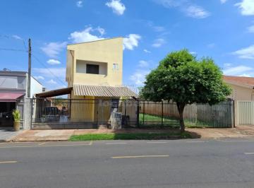 Casa · 200m² · 6 Quartos · 4 Vagas · Excelente terreno comercial à venda