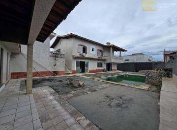 5755e4cecadd1715328dee056f523b2dccfb6295 · Sobrado com 4 quartos e edícula venda! - Centro - Peruíbe/SP