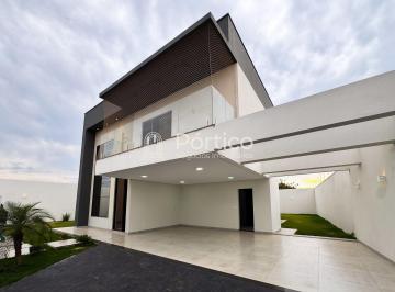 Casa · 214m² · 5 Quartos · 4 Vagas · Casa à venda no bairro Belvedere - Patrocínio/MG