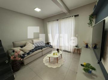 Casa · 92m² · 2 Quartos · 2 Vagas · Sobrado à venda no bairro Santa Regina - Camboriú/SC