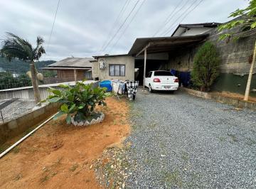 Casa · 350m² · 4 Quartos · 1 Vaga · Casa e 3 Kitnets à Venda – Bairro Vila Germer