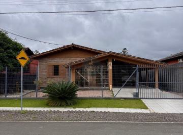 Casa · 215m² · 3 Quartos · 1 Vaga · Casa Padrão- Bairro São Simão