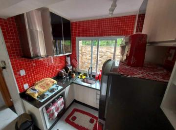 Casa · 90m² · 2 Quartos · 1 Vaga · Casa em Vila Falchi, Mauá/SP de 90m² 2 quartos para locação R$ 2.000,00/mes