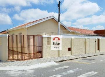 Casa · 163m² · 11 Quartos · 2 Vagas · Casa para venda e aluguel em Centro de 163.00m² com 11 Quartos e 2 Garagens