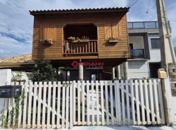 mquxa8w2ywjhywvhywnhytyw_md · Casa a Venda no Rio vermelho, com 2 quartos