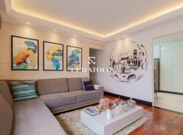 Casa · 500m² · 3 Quartos · 7 Vagas · Casa à venda com 500m², 3 suítes e 4 vagas na Vila Nossa Senhora das Vitórias, Mauá.