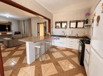 Casa en Venda de 3 quartos Jardim Itacolomi · Casa com 3 Quartos, Closet e Garagem para 3 Carros – Jardim Itacolomy