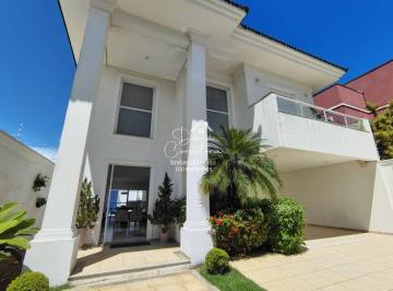 Casa · 300m² · 4 Quartos · 2 Vagas · Imperdível oportunidade de casa para venda ou locação em Guarujá-SP, no Balneário Praia do Pernambuc